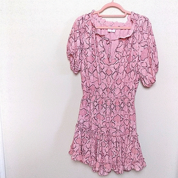 Buddy Love Ray Pink Snakeskin Elastic Waist Short Sleeve Mini Dress Size Medium - Picture 4 of 12